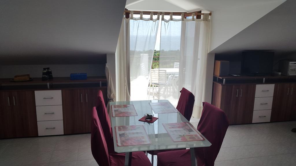 Apartments Vrvilo Рогозница Экстерьер фото