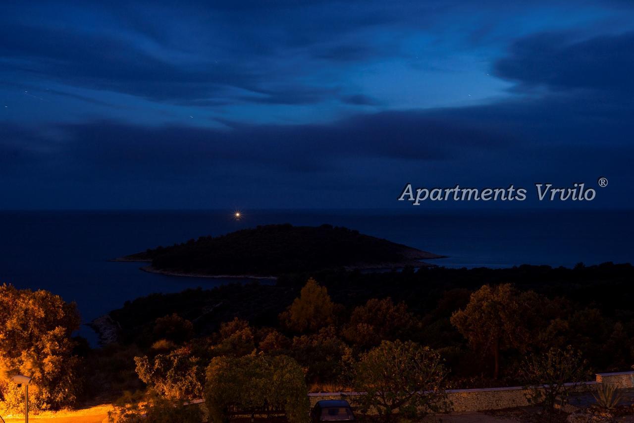 Apartments Vrvilo Рогозница Экстерьер фото